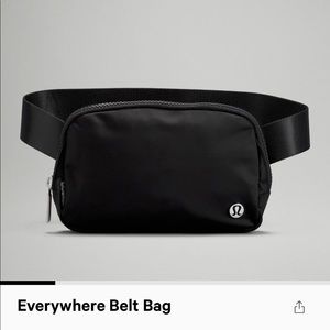 Lululemon Everywhere Belt Bag